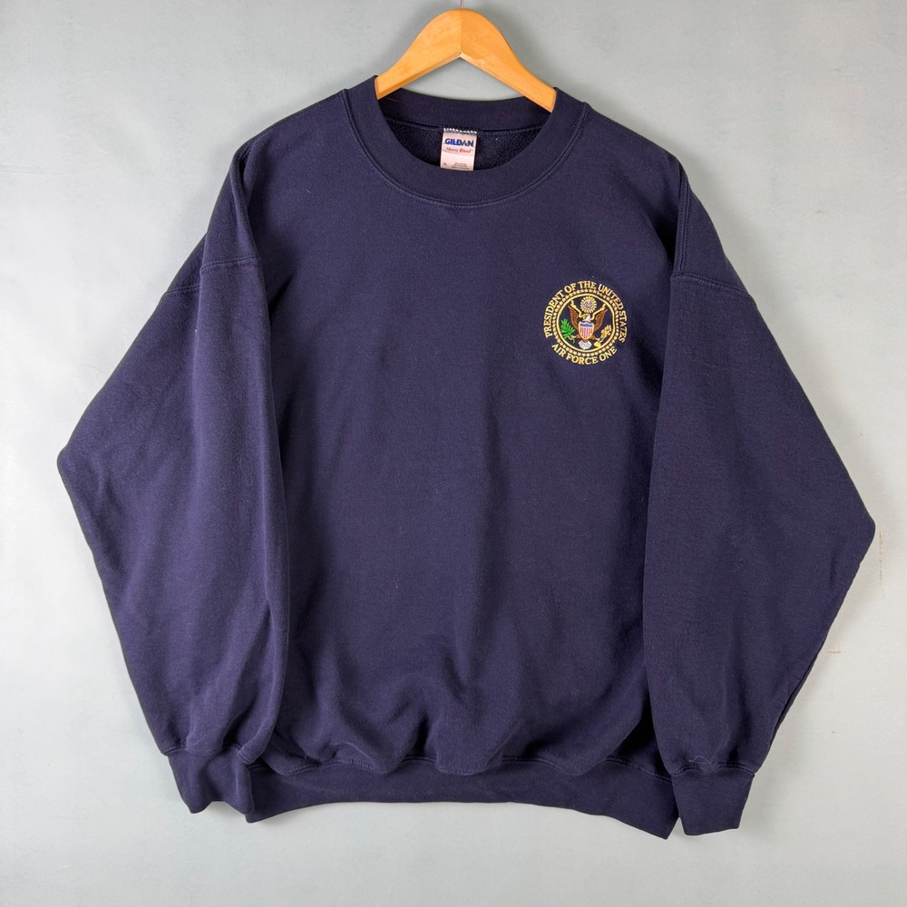 2000s Thick Men's XL Navy Air Force One Embroidered Presidential Seal Sweatshirt